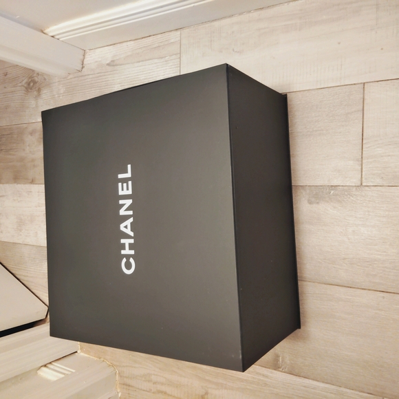 Gift Boxes Collection - Picture 10 of 12